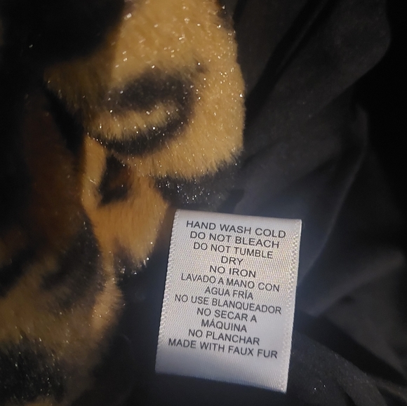 Faux Fur Coat Leopard print - Picture 4 of 12